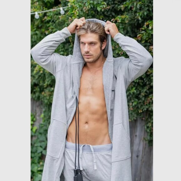 Gray DudeRobe - Picture 1 of 2